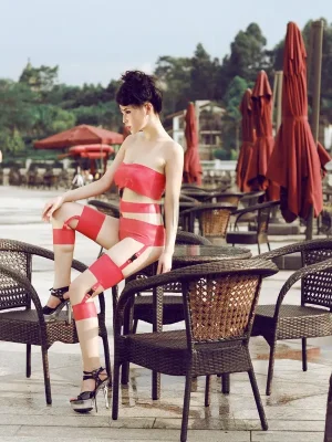 Latex Follow the Lines